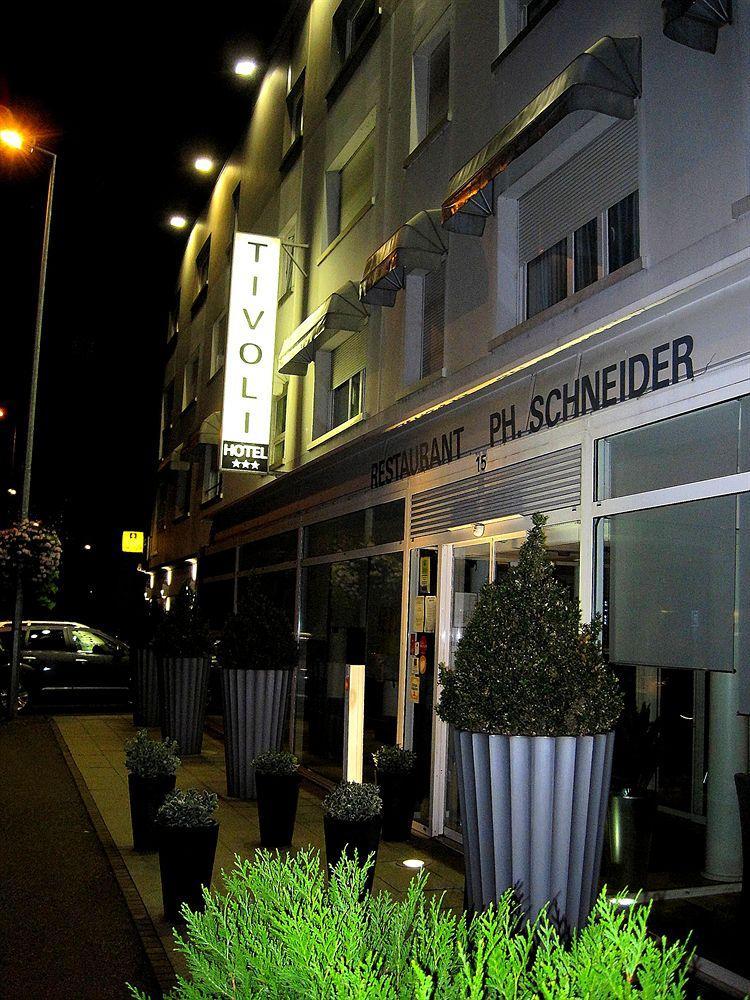 Hotel Restaurant Tivoli - Basel Airport 위냉그 외부 사진
