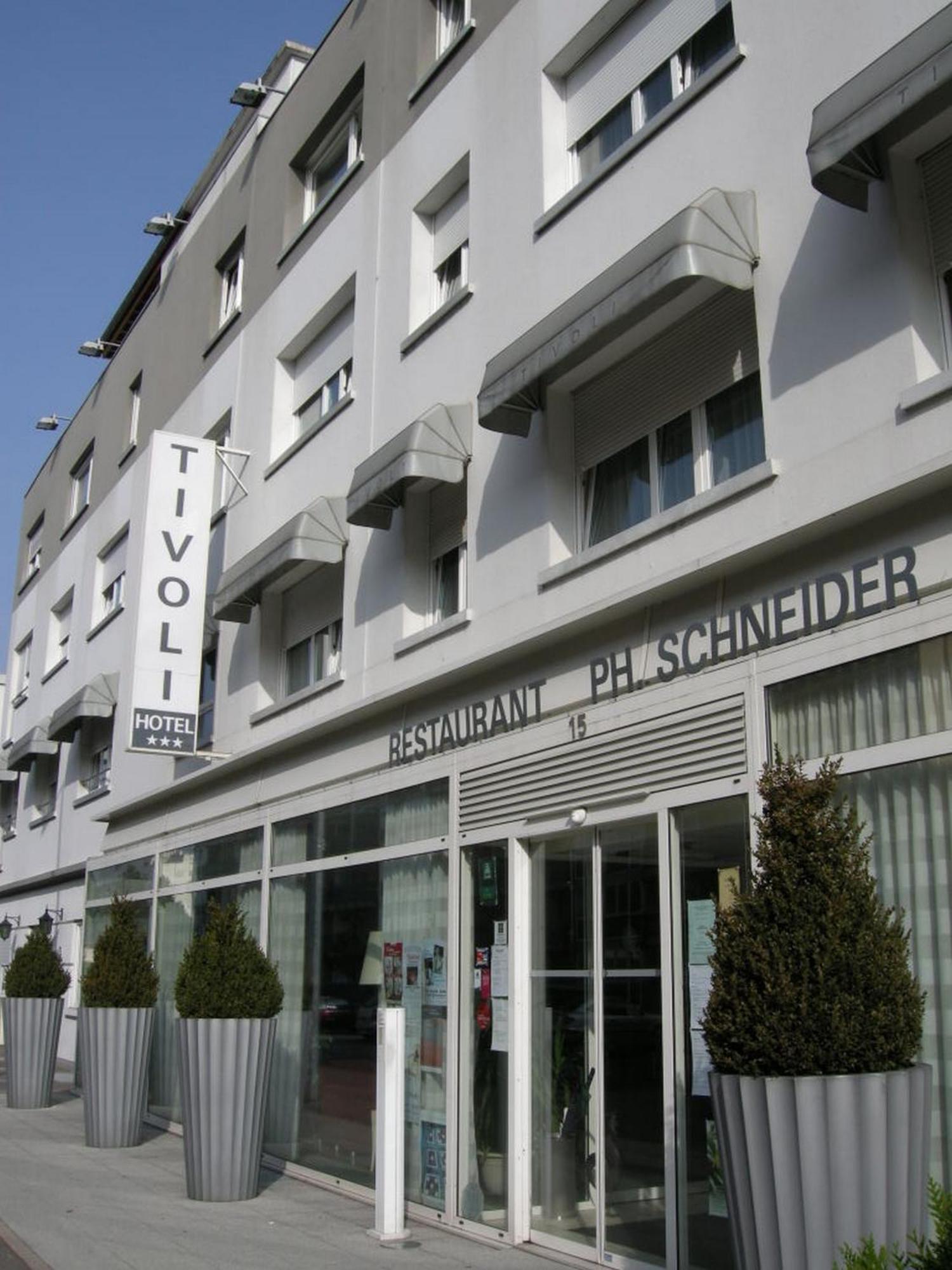 Hotel Restaurant Tivoli - Basel Airport 위냉그 외부 사진